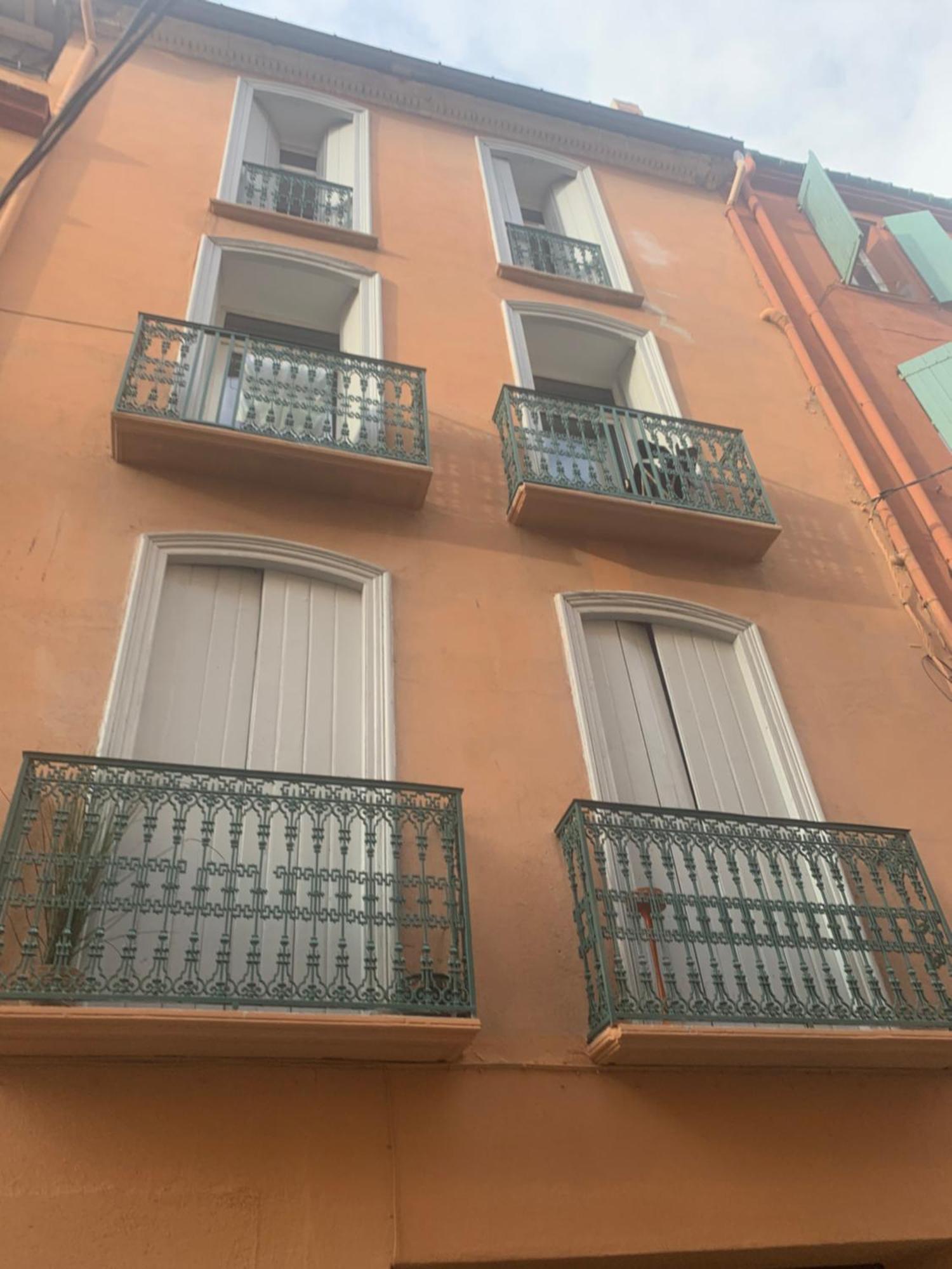 Joli T2 Avec Grande Terrasse Centre Appartement